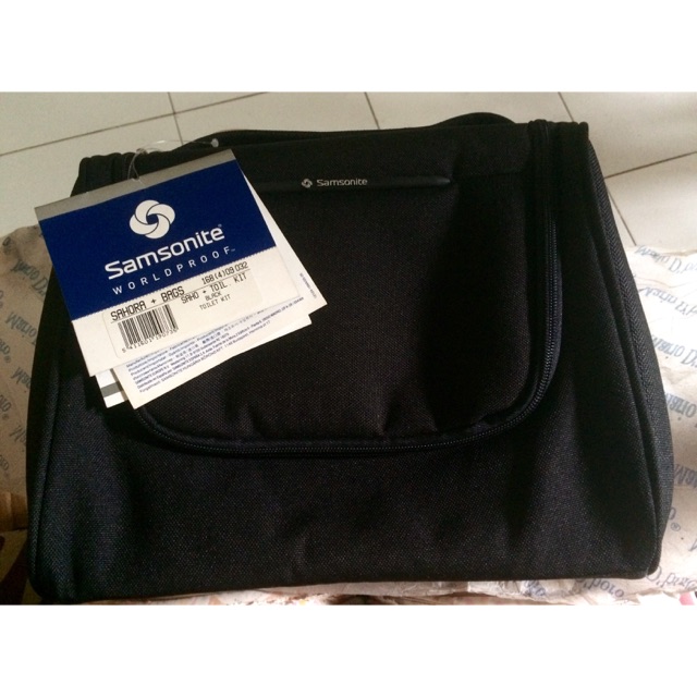 samsonite wash bag