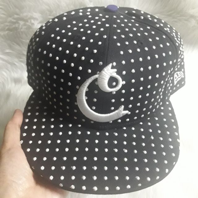 new era 7 cap