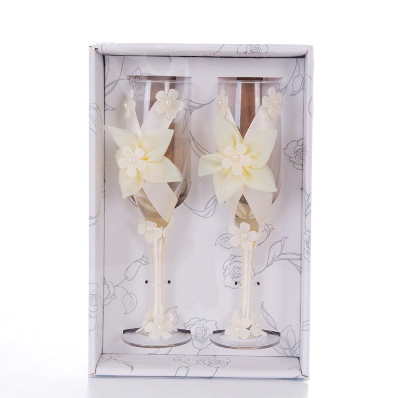 individual champagne glasses