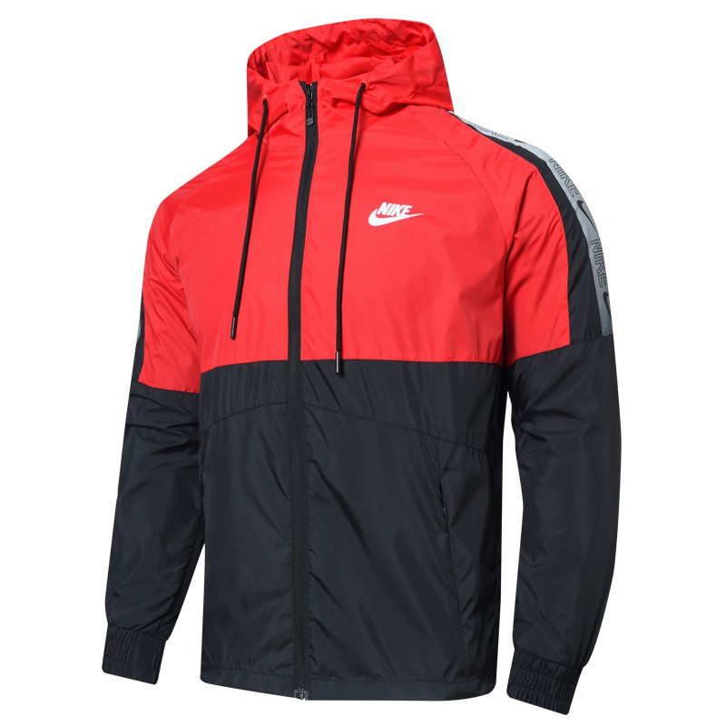 is nike windbreaker waterproof