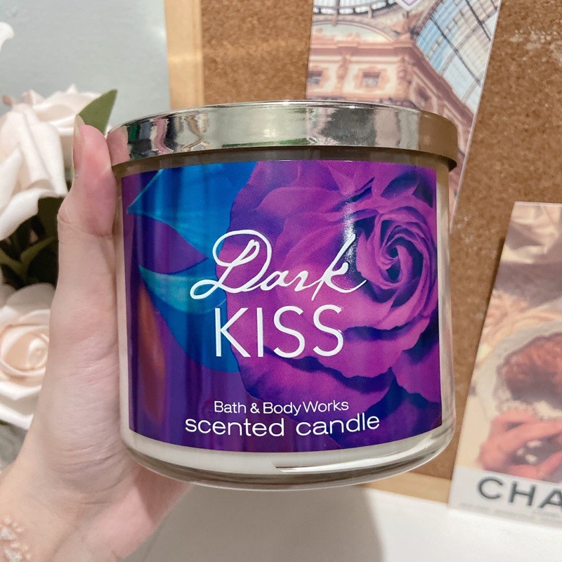 dark kiss candle bath and body works