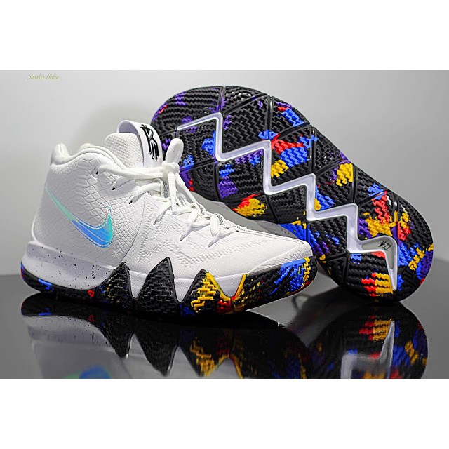 kyrie march madness shoes