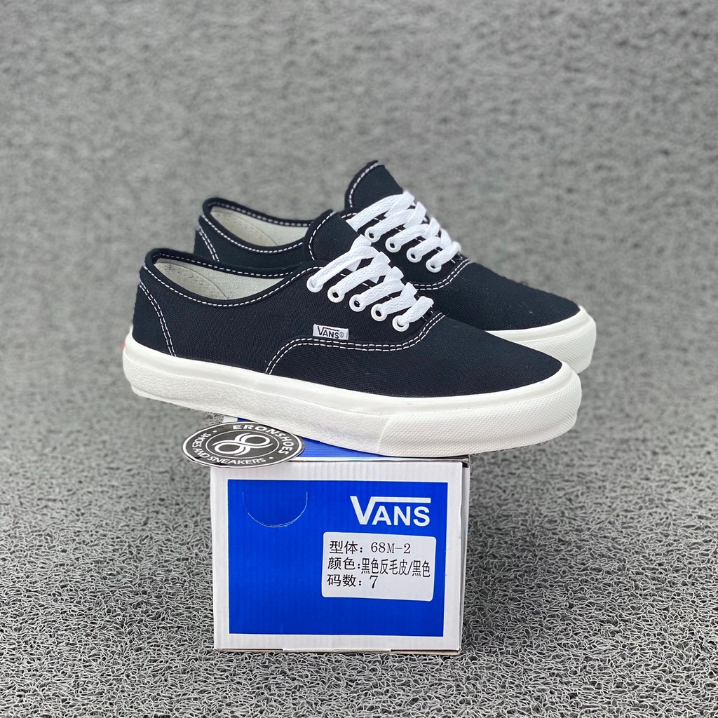 vans authentic og black white