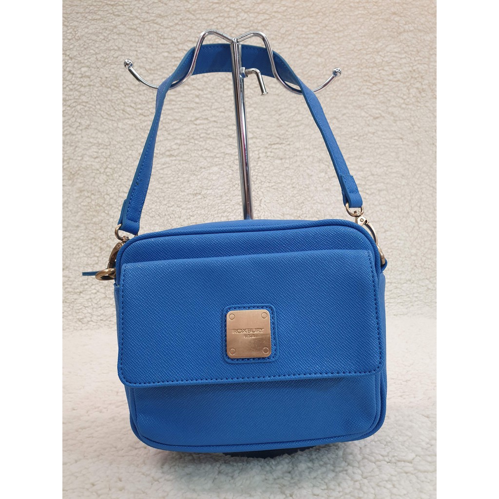 blue shoulder bag