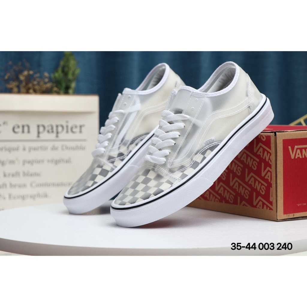 vans comfycush slip skool