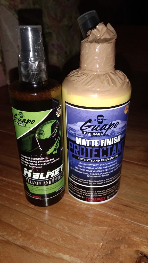 Guapo Car Care Solutions Helmet Visor Cleaner and Defogger / Glass