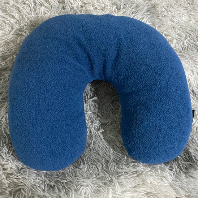 american tourister inflatable travel pillow