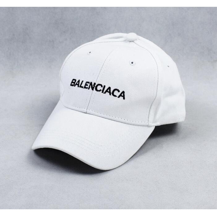 snapback balenciaga