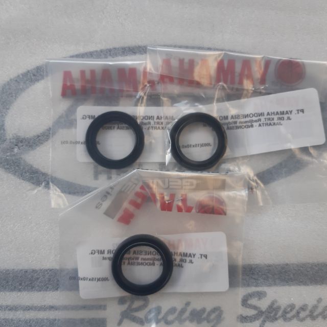 Genuine Yamaha pulley oil seal for Aerox V1 V2 NMAX V2 Shopee Philippines