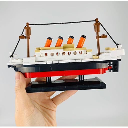 lego architecture titanic
