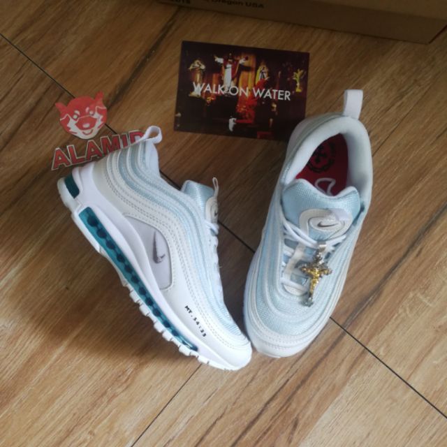 walk on water air max