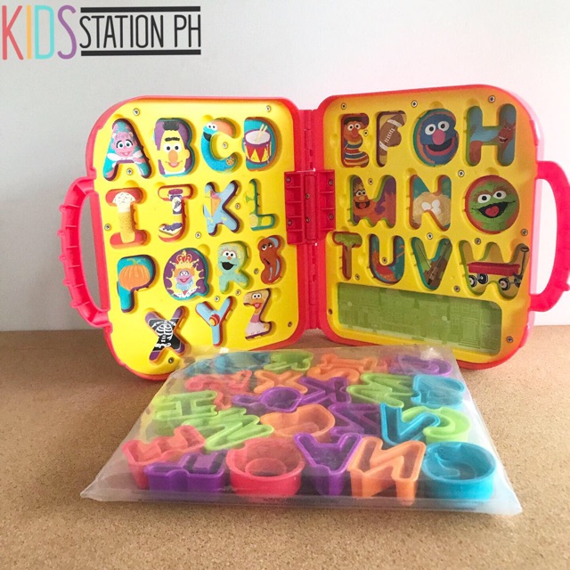 playskool elmo on the go letters