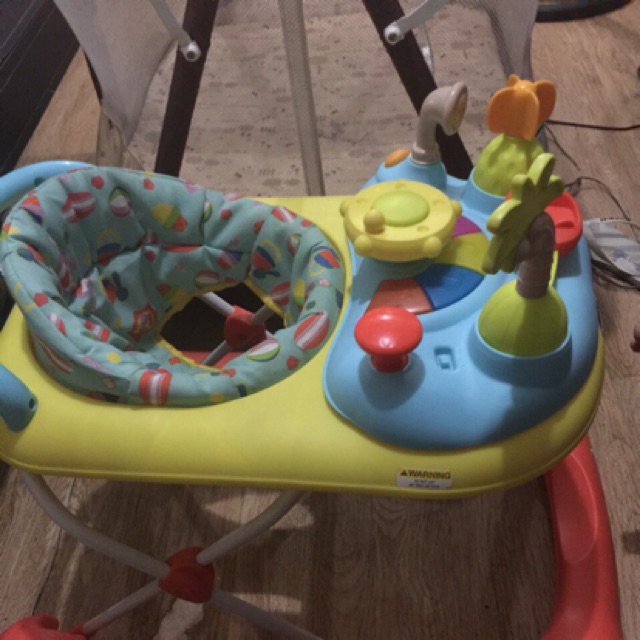 baby walker in hindi