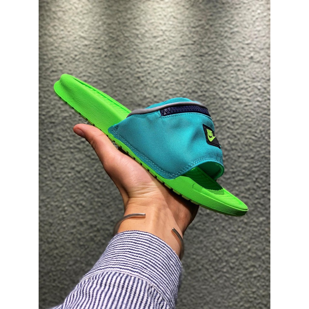 nike slides zipper
