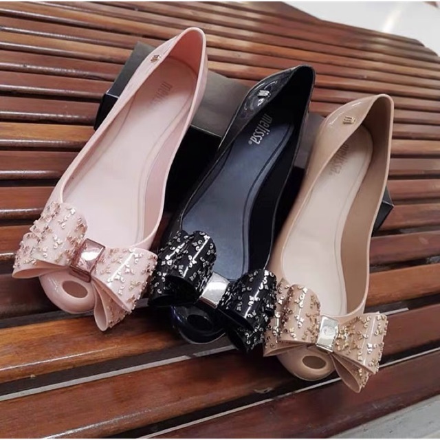 big bow shoes