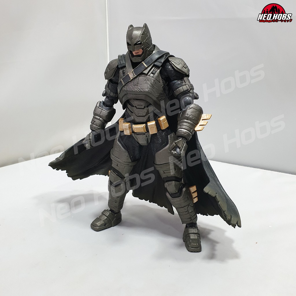 Play Arts Kai KO DC BvS Armored Batman | Shopee Philippines