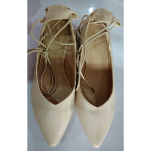 lace up nude flats