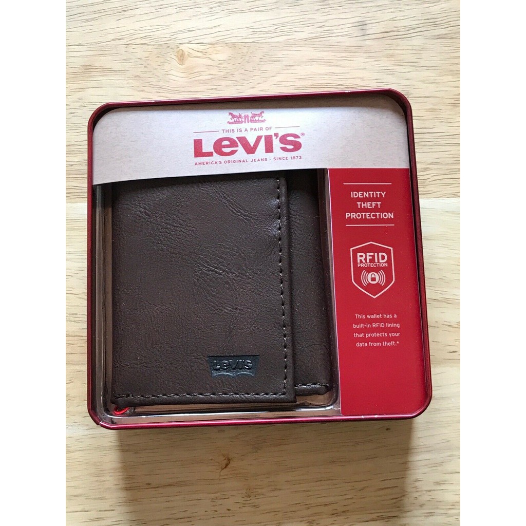 Men's Levi's RFID-Blocking Extra-Capacity Trifold Wallet Brown | Shopee  Philippines