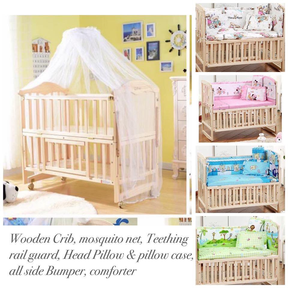 Multi Function Natural Wooden Crib With Storage Rocking System