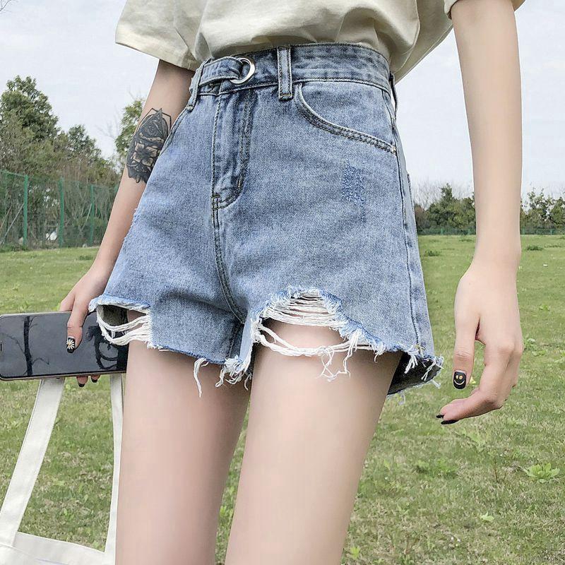 jean shorts that are loose on thighs