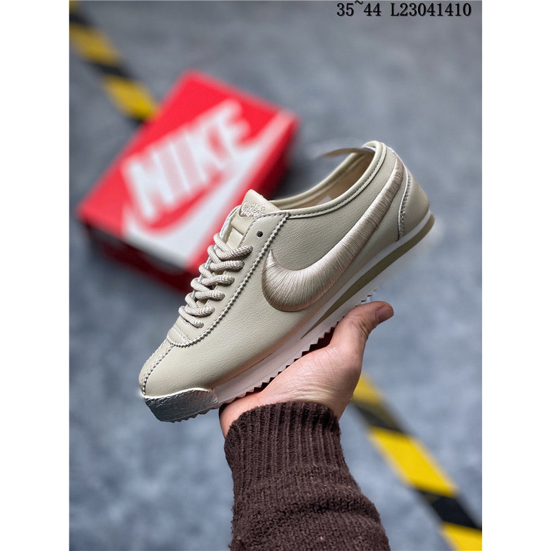 nike cortez 72 off white