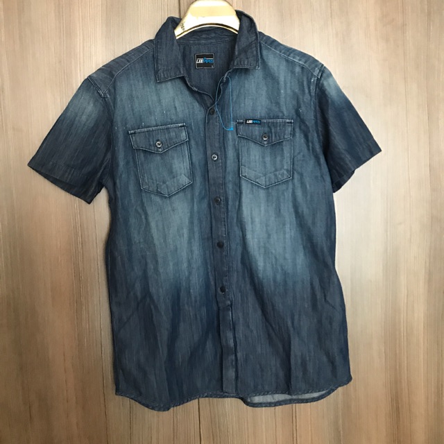 lee chambray shirt