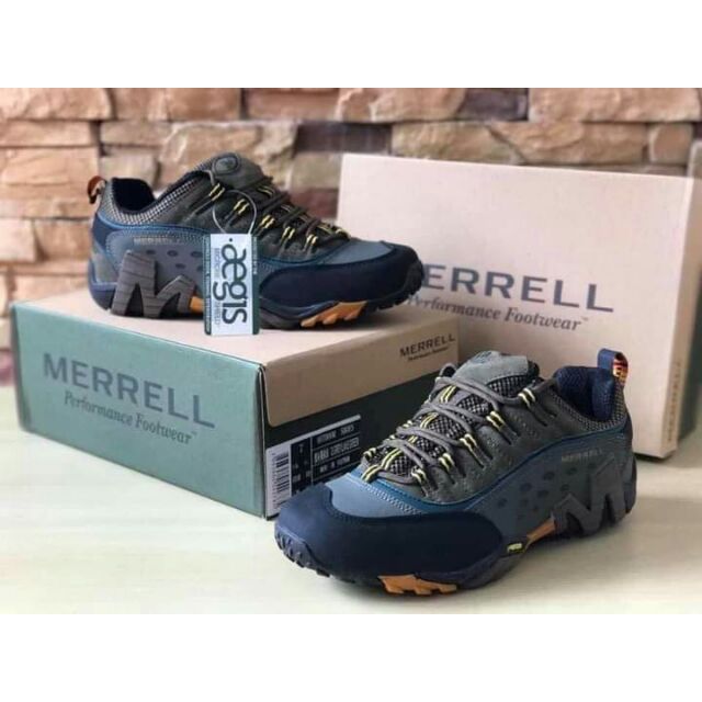 merrell shoe store