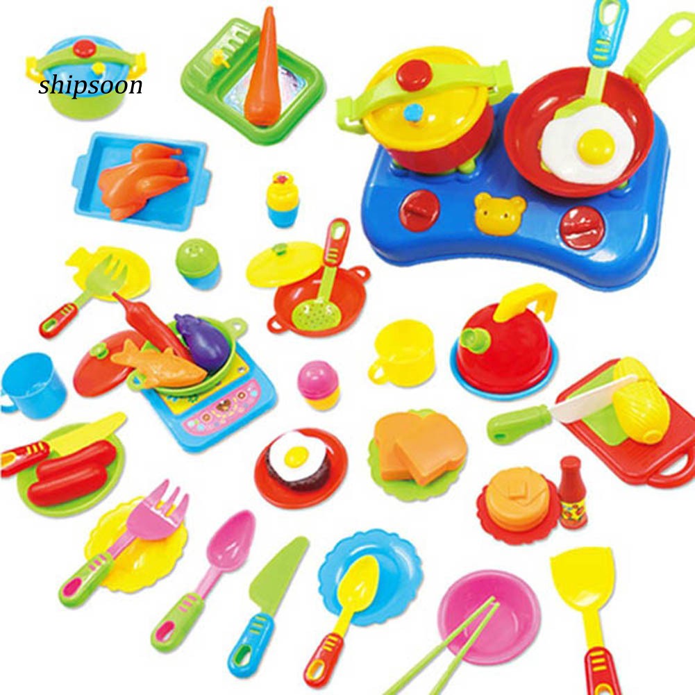 play food and dishes