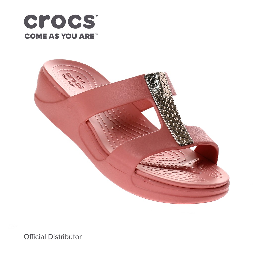 sandal crocs shopee