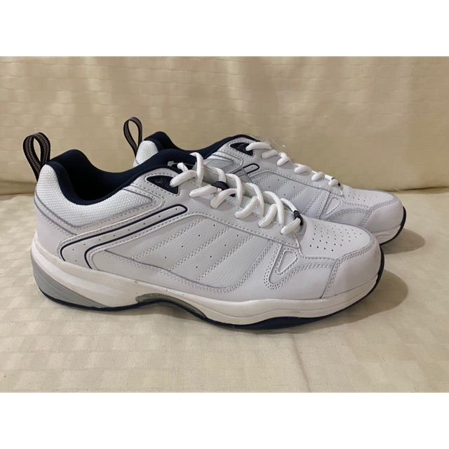 white kirkland shoes