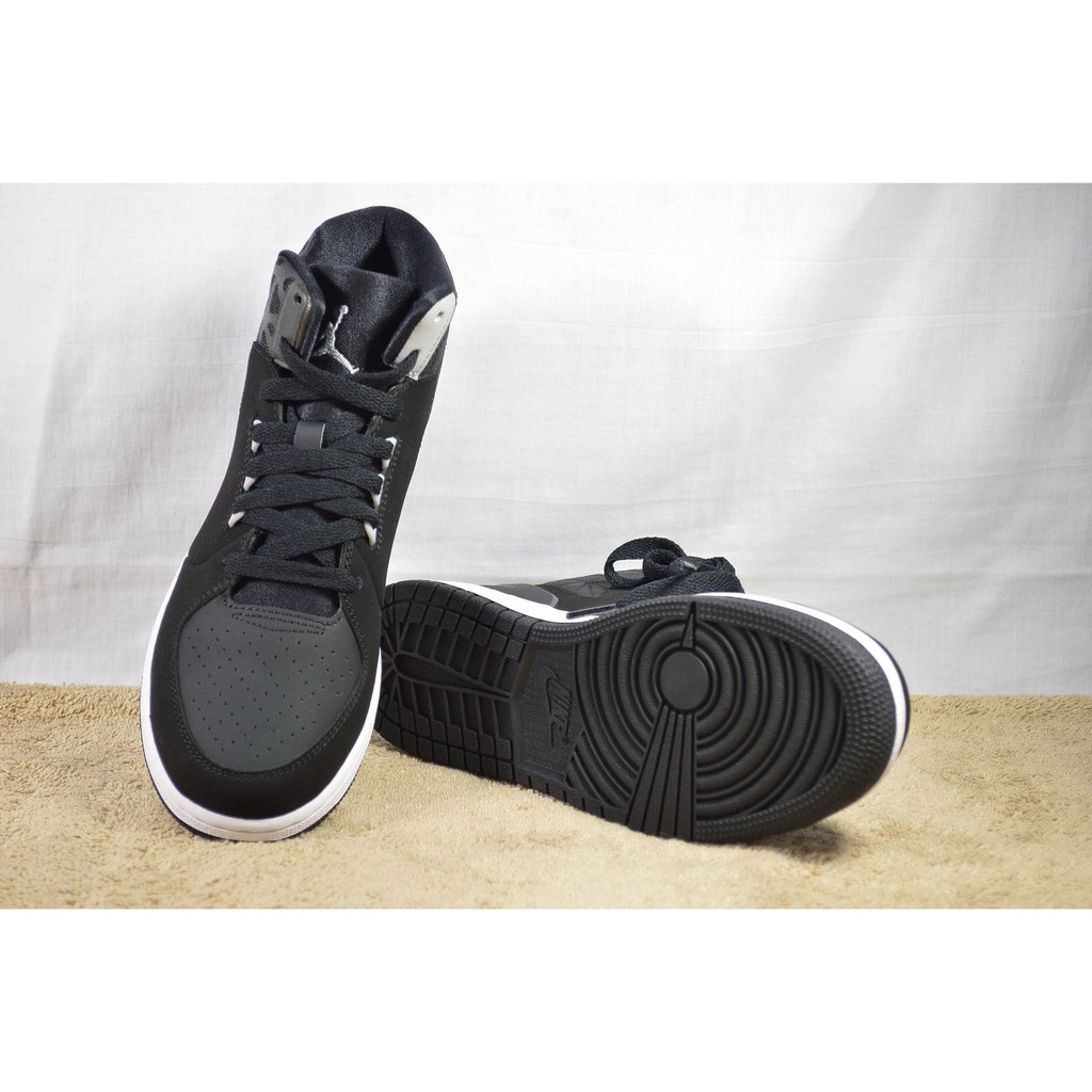 boys grade school aj1