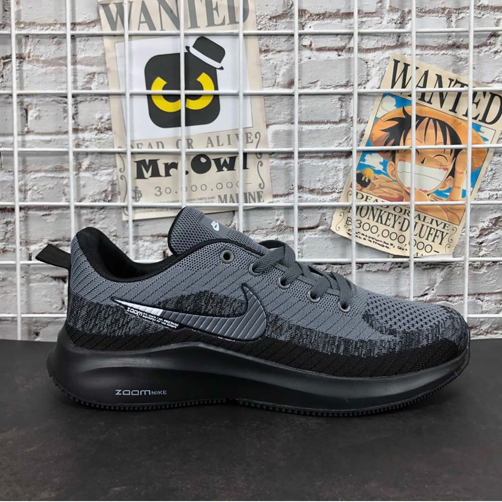 nike zoom casual shoes