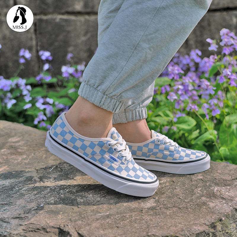 vans authentic checkerboard blue