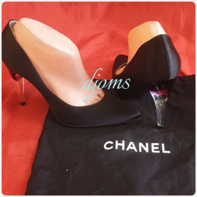 lucite shoes pumps