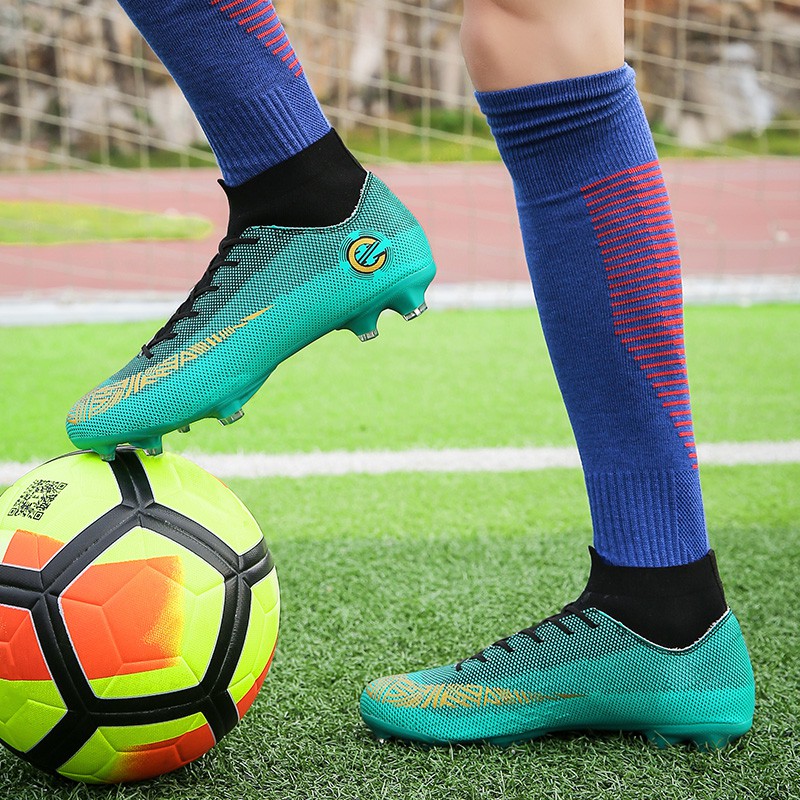 high top soccer shoes