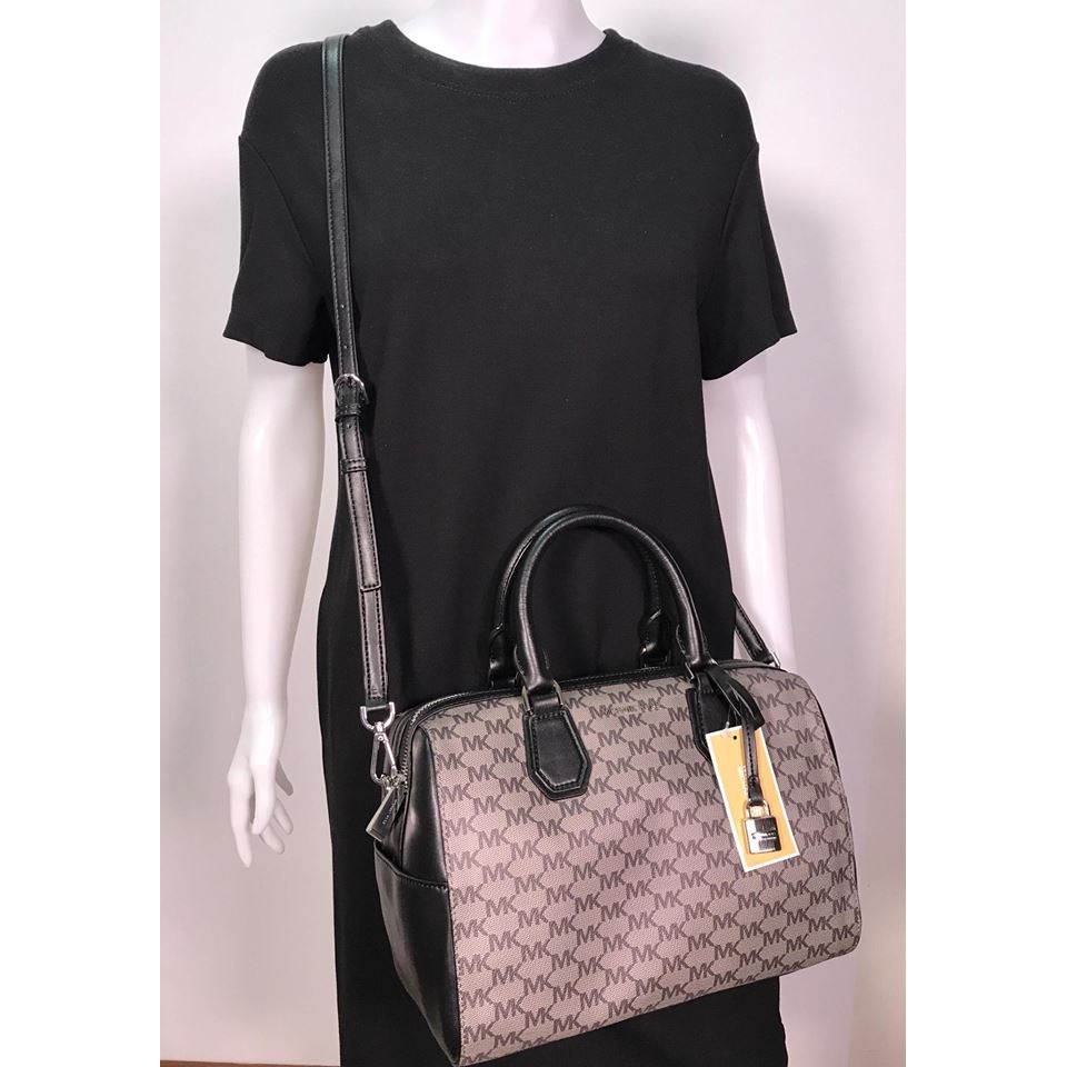 michael kors duffle bag