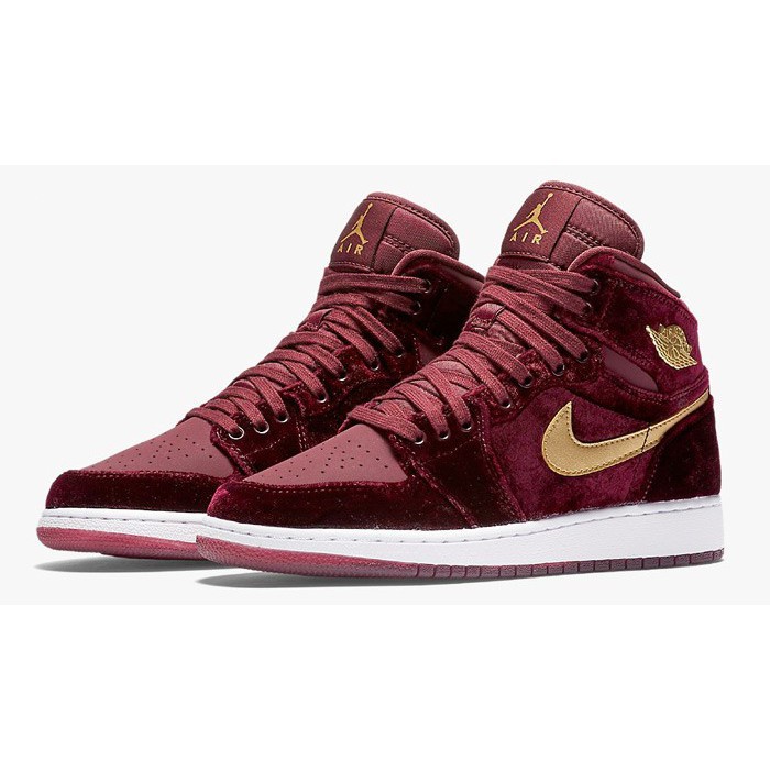 red velvet jordan 1