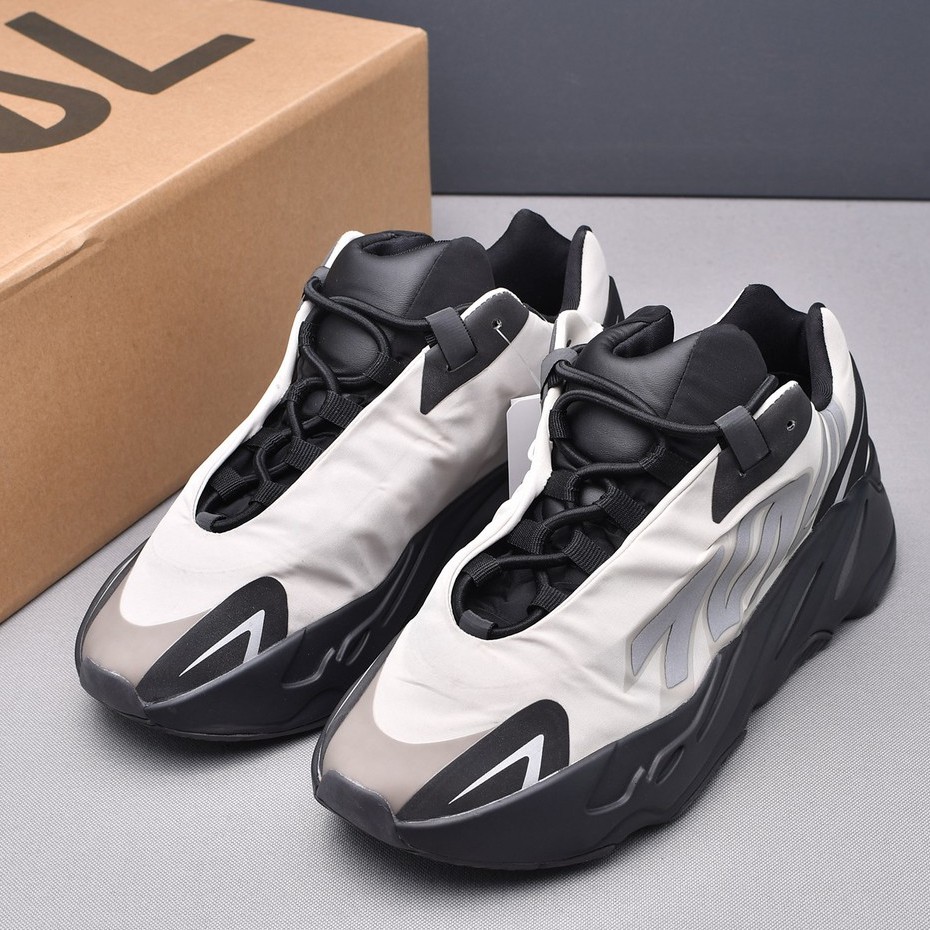 100% Original Adidas Yeezy Boost 700V3 FY3729 gray black Shoes for Men ...