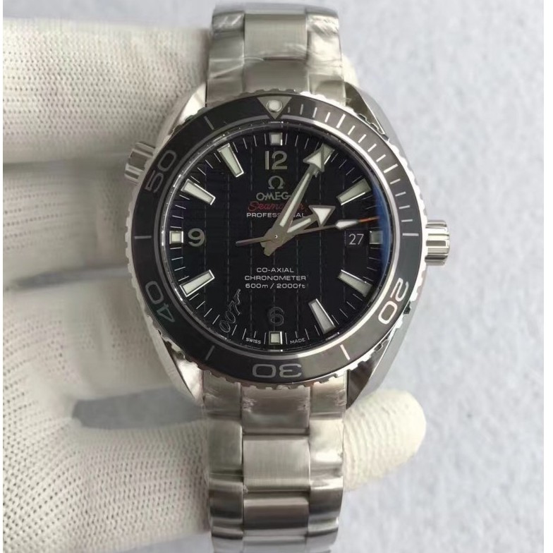 omega skyfall 007 price