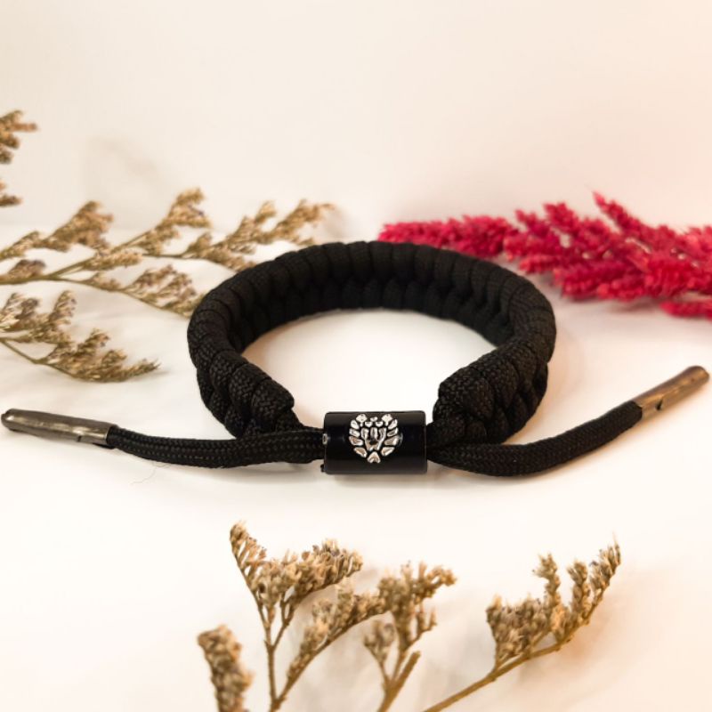 LAKBAY Adjustable Fishtail Design Paracord Bracelet