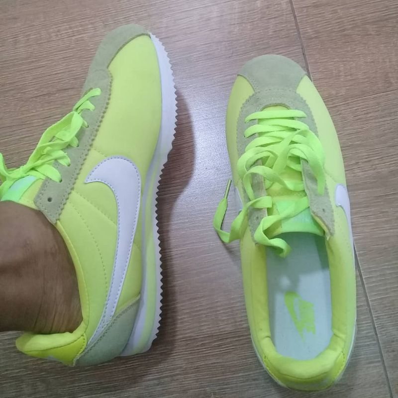 neon nike cortez
