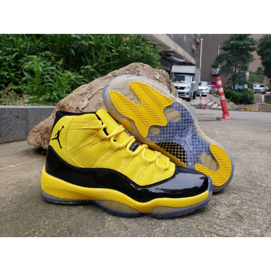 air jordan yellow shoes
