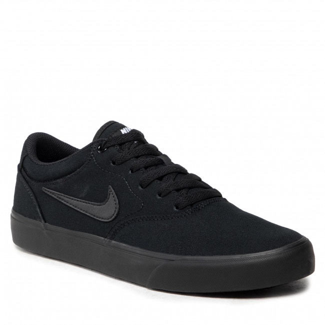 nike sb chron 2 triple black