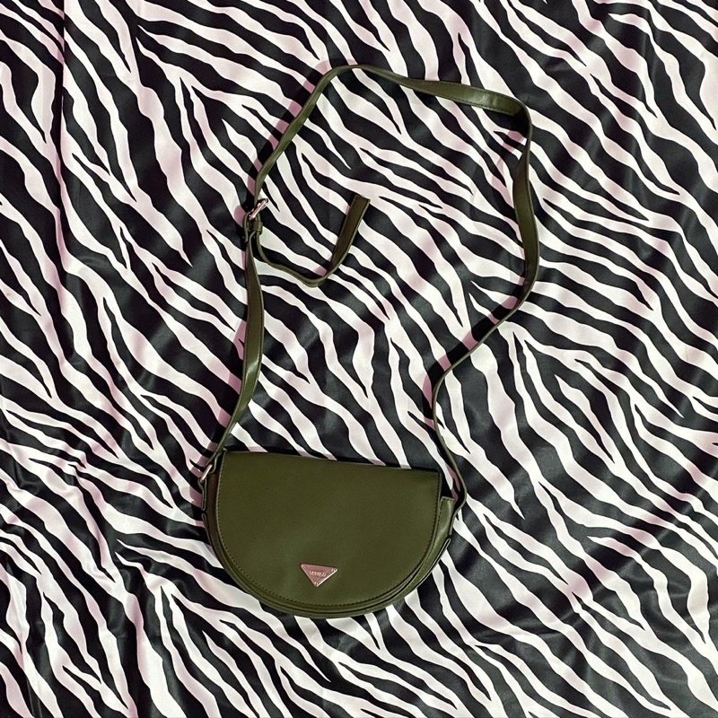Miniso hobo sling bag army Shopee Philippines