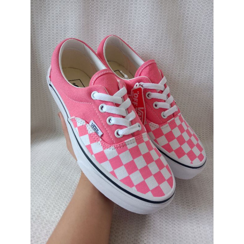 strawberry pink checkered vans