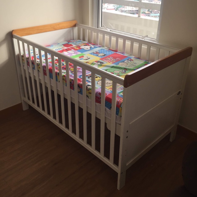 2 in 1 baby bed