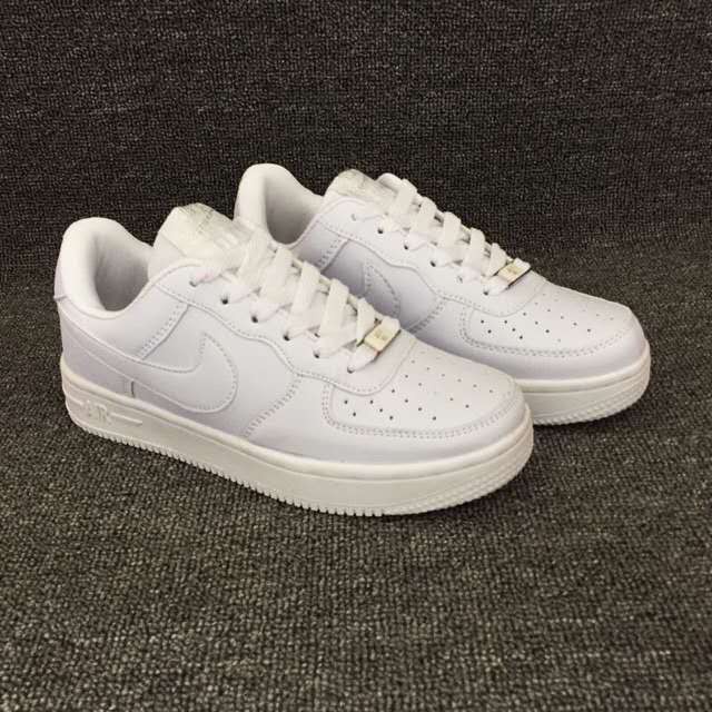 nike white shocks