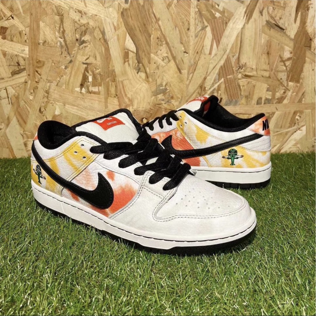 low cut nike