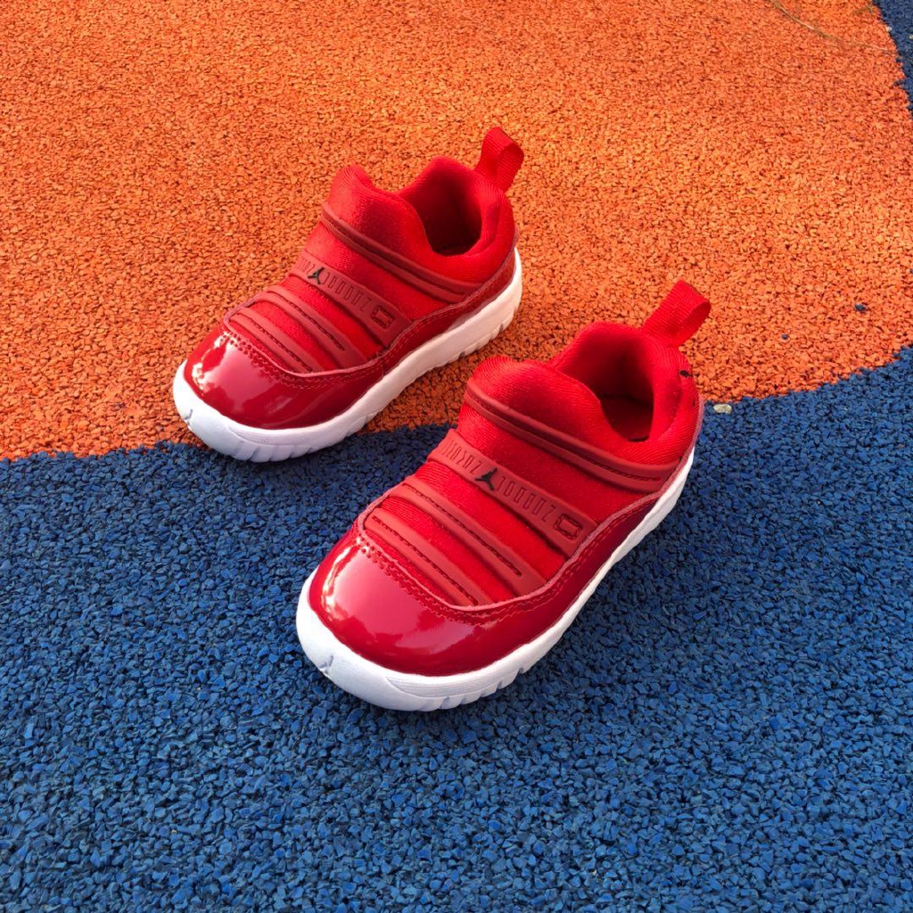 red jordan 11 kids