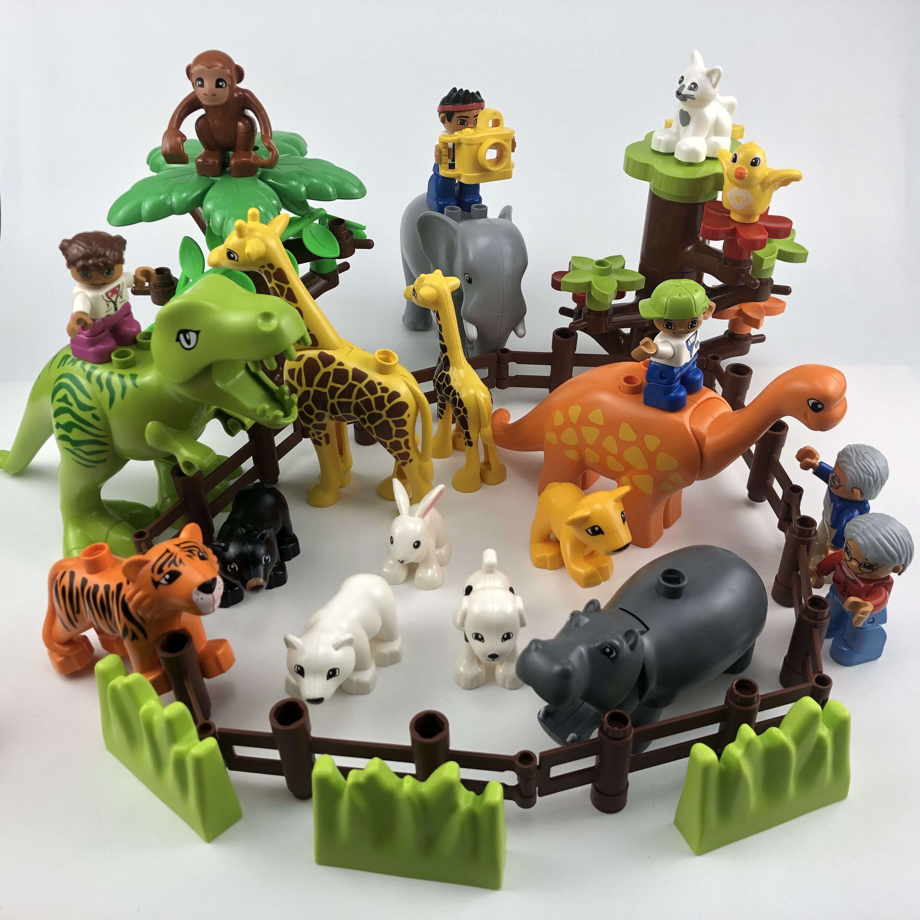 duplo sets animals